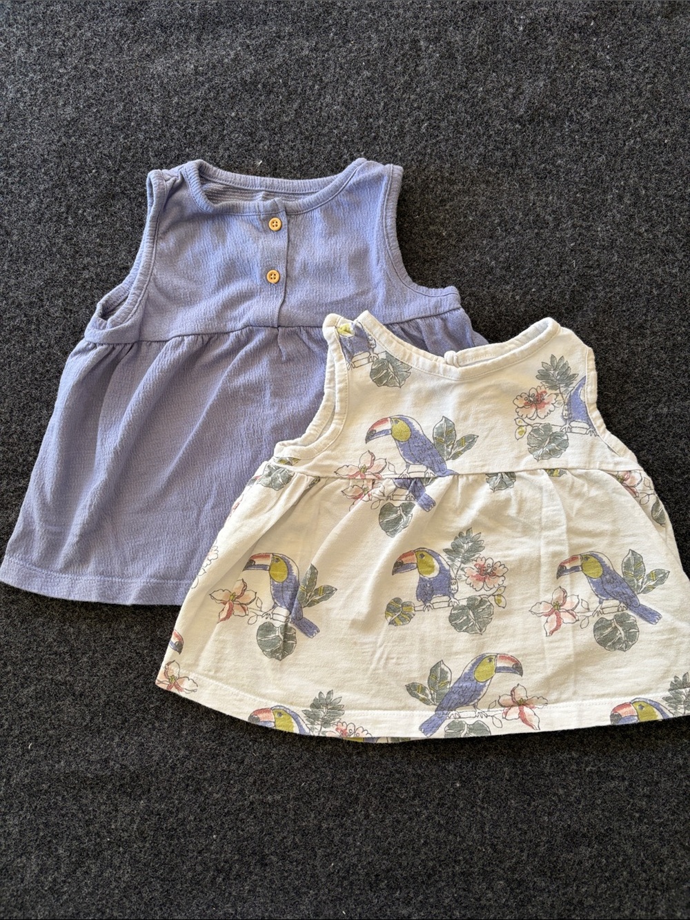 Little planet Set of 2 tank tops - 2T